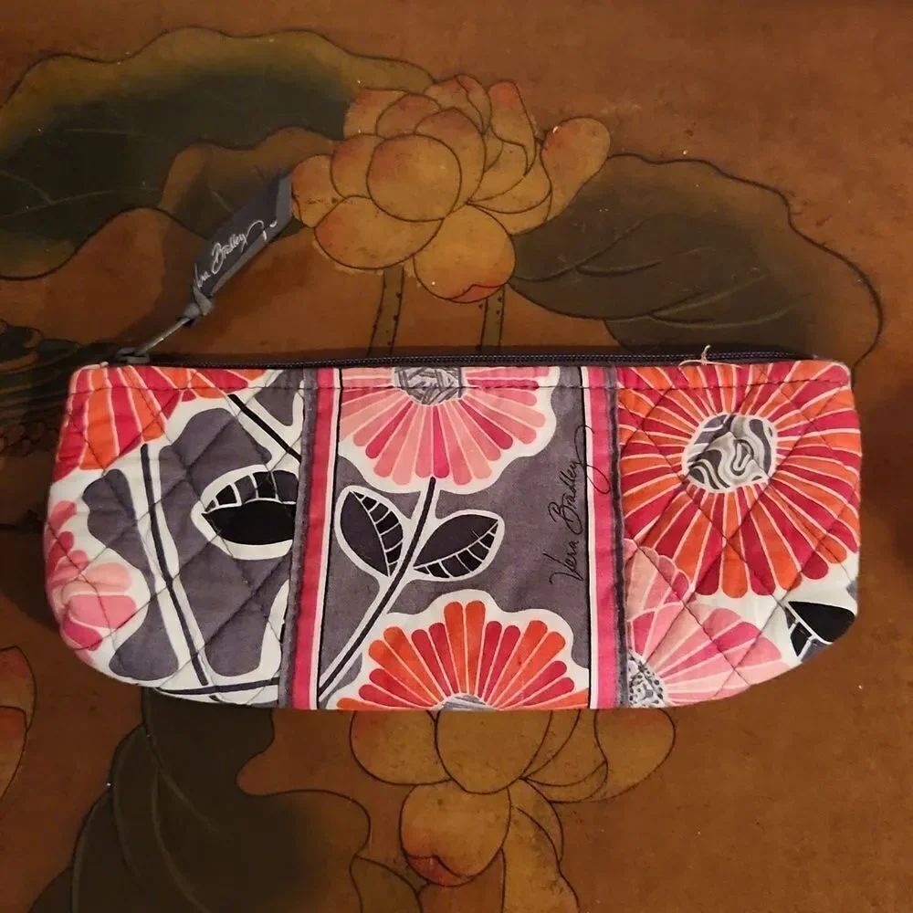 Vera Bradley Lined Zippered Bag